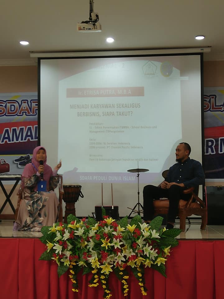 Seminar Milenial dalam kegiatan SD Islam As Shofa Peduli Dunia Islam (SPDI)